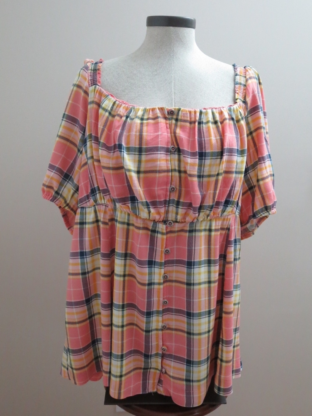 Torrid Pink Plaid Babydoll Top Puff Sleeve Button Front Size 2